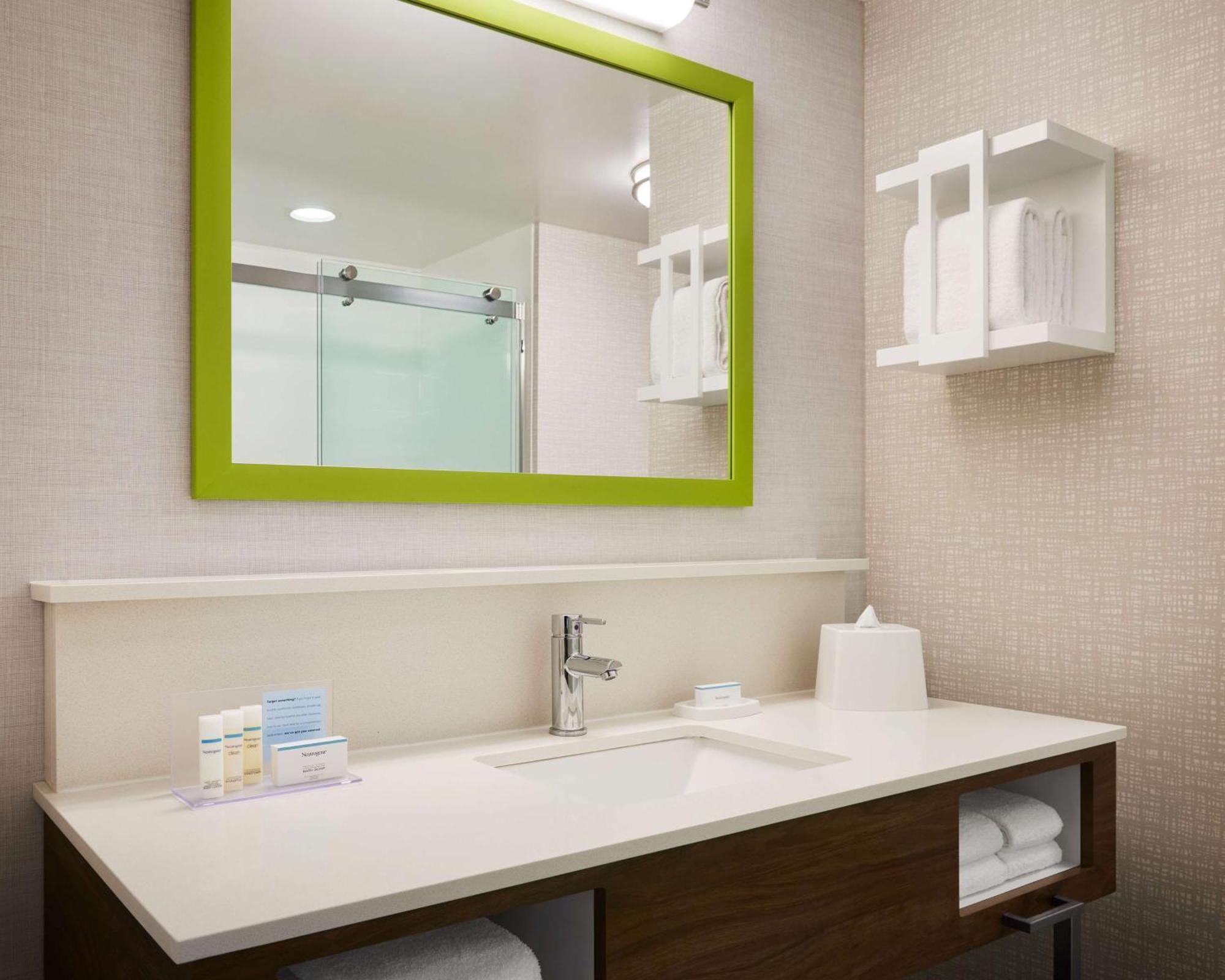 Hampton Inn Indianapolis Northwest - Park 100 Екстериор снимка