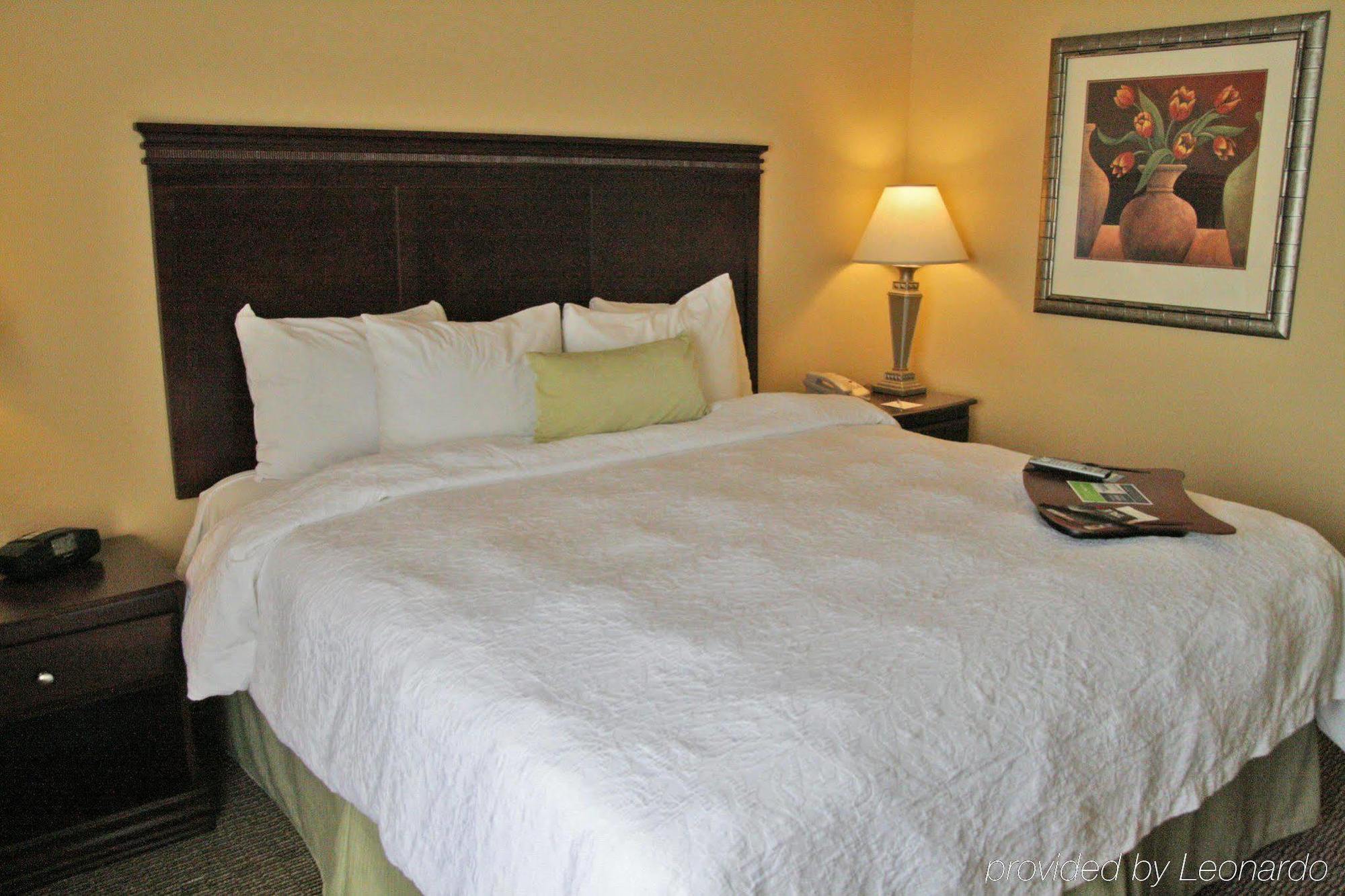 Hampton Inn Indianapolis Northwest - Park 100 Стая снимка