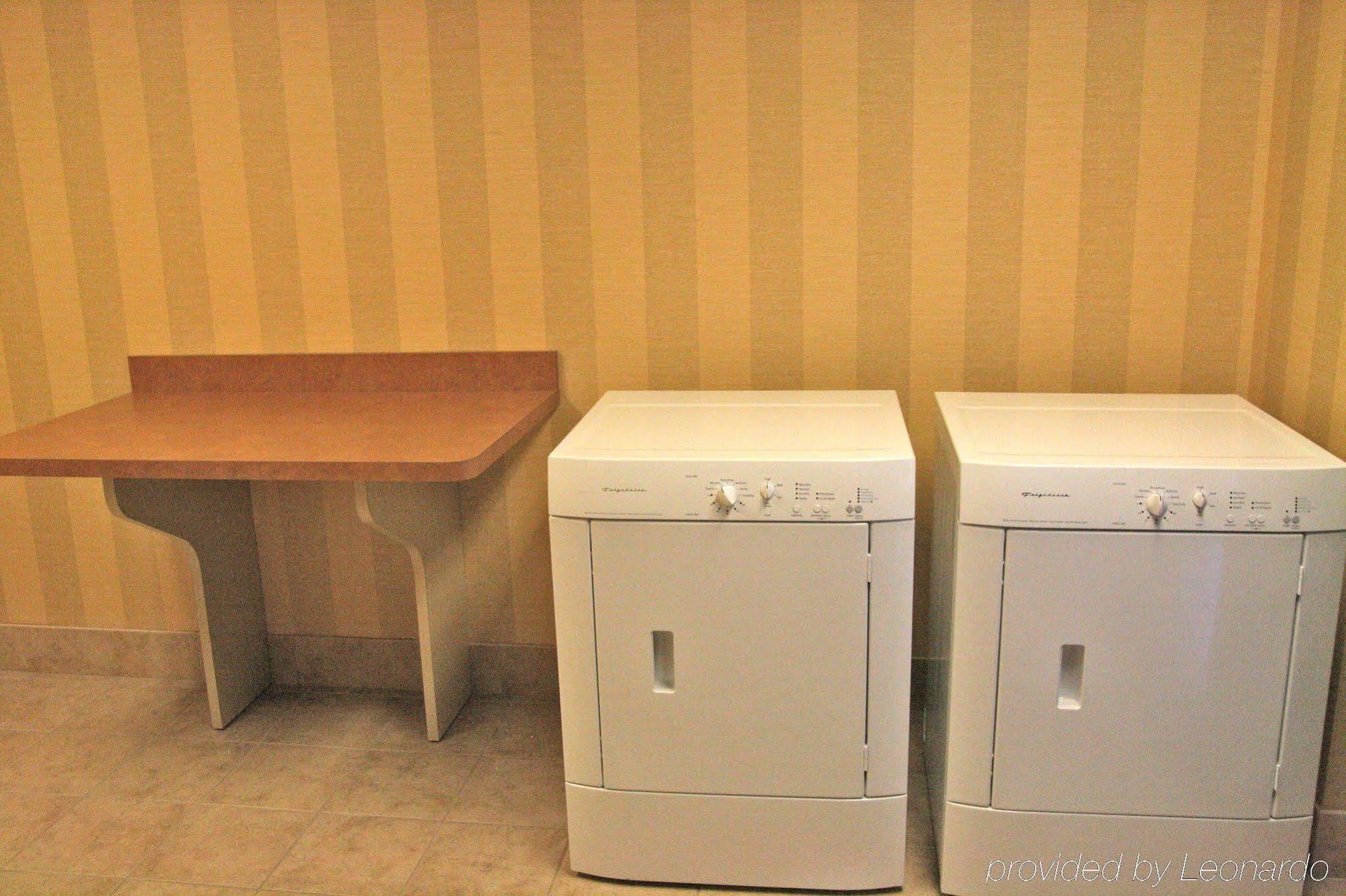 Hampton Inn Indianapolis Northwest - Park 100 Съоръжения снимка